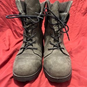 Women’s boots